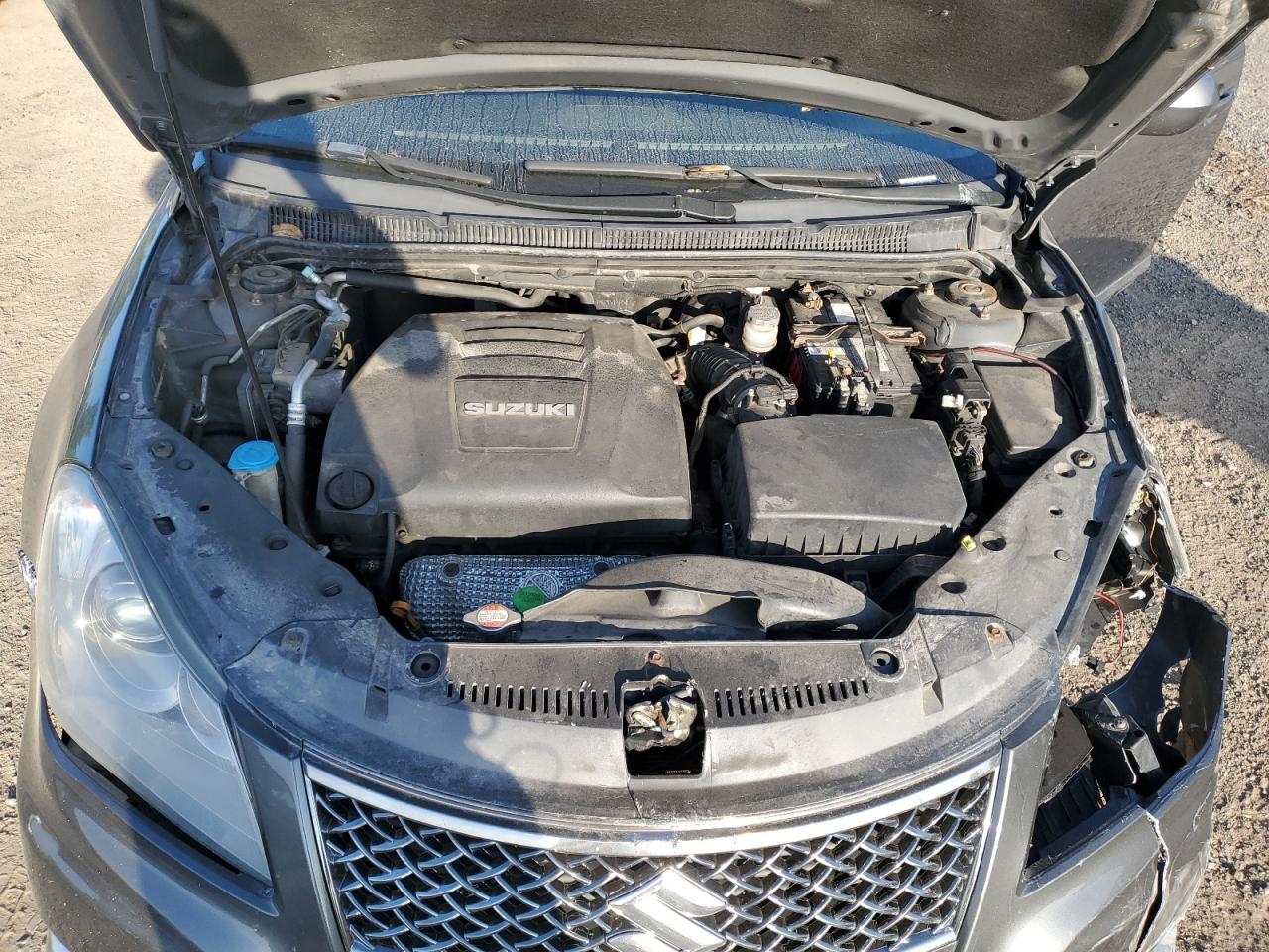 2013 Suzuki Kizashi Sport Sls VIN: JS2RF9A81D6100521 Lot: 81032575