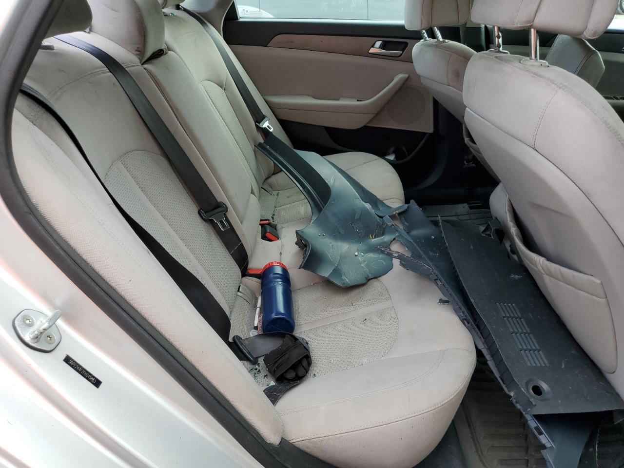 2015 Hyundai Sonata Se VIN: 5NPE24AF2FH045883 Lot: 81195455