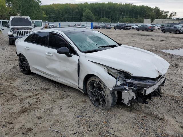  KIA K5 2025 Белы