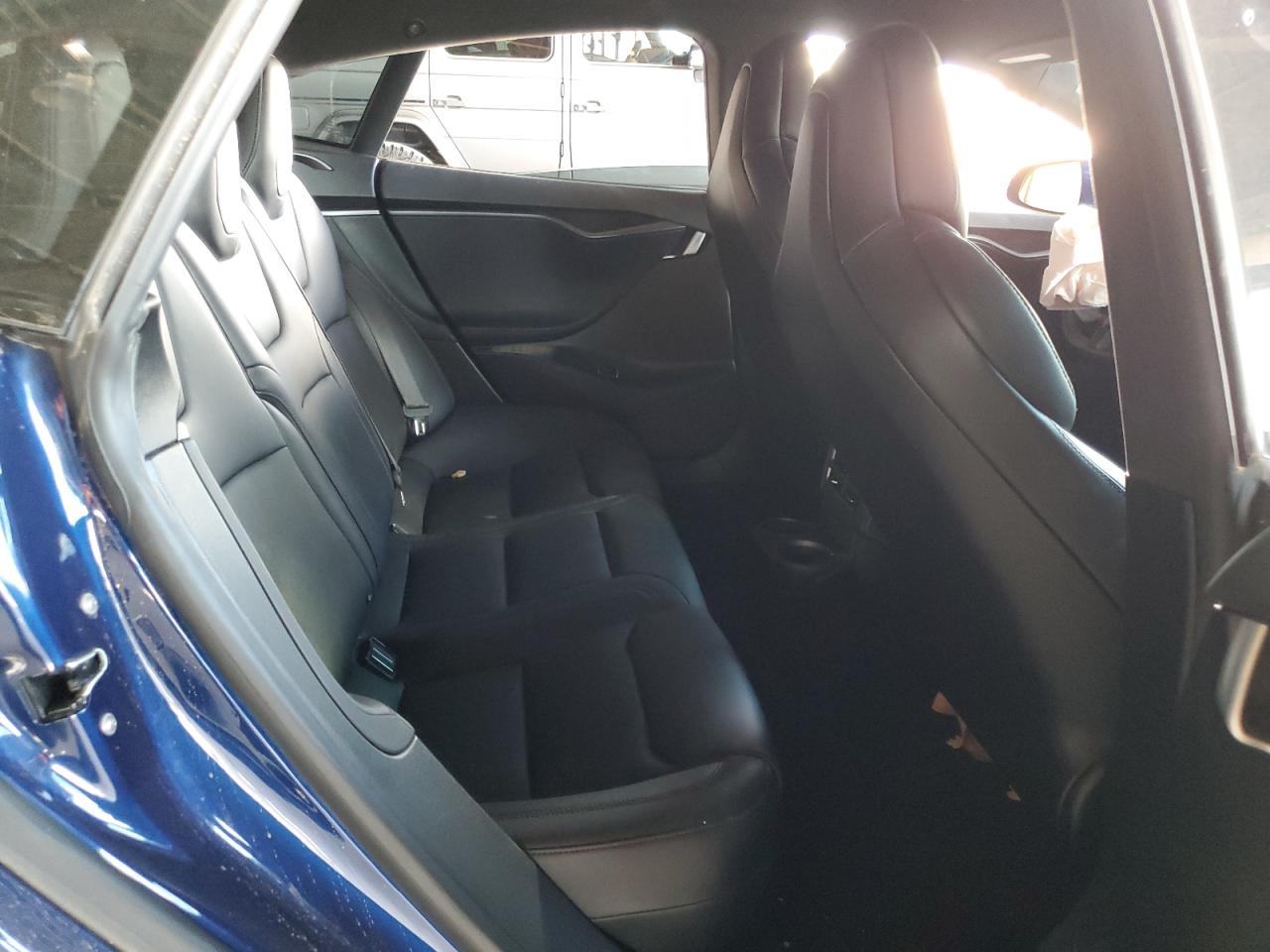 2018 Tesla Model S VIN: 5YJSA1E26JF264784 Lot: 70757575