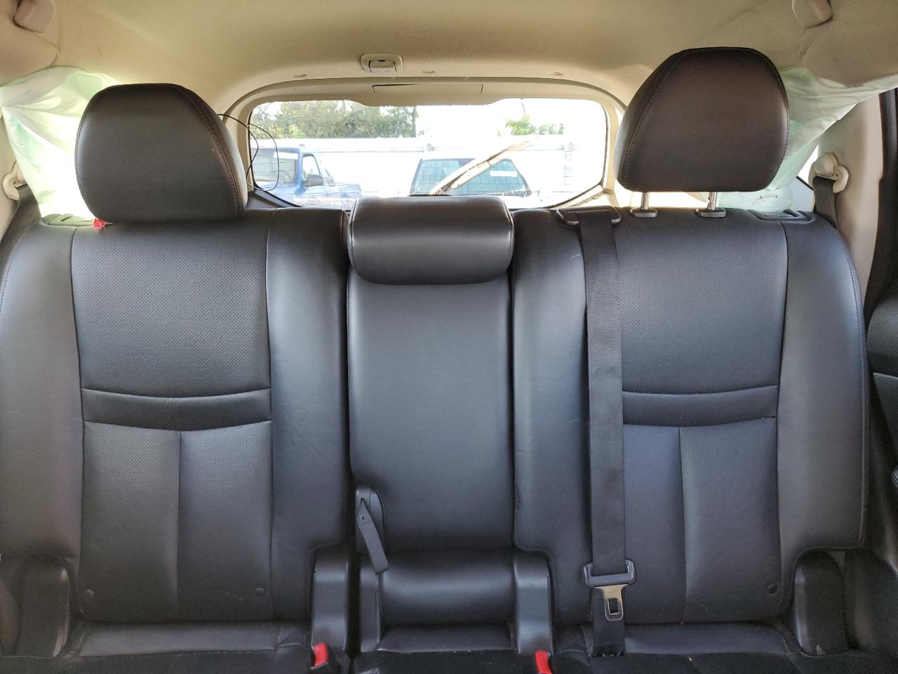 2015 Nissan Rogue S VIN: 5N1AT2MT7FC835205 Lot: 81738605