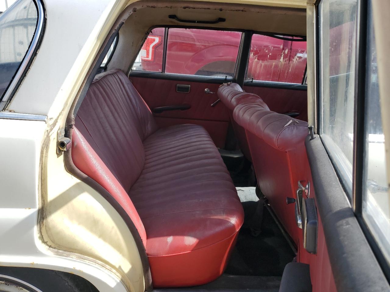 1963 Mercedes Benz 190D VIN: 190DC041139D Lot: 71190565