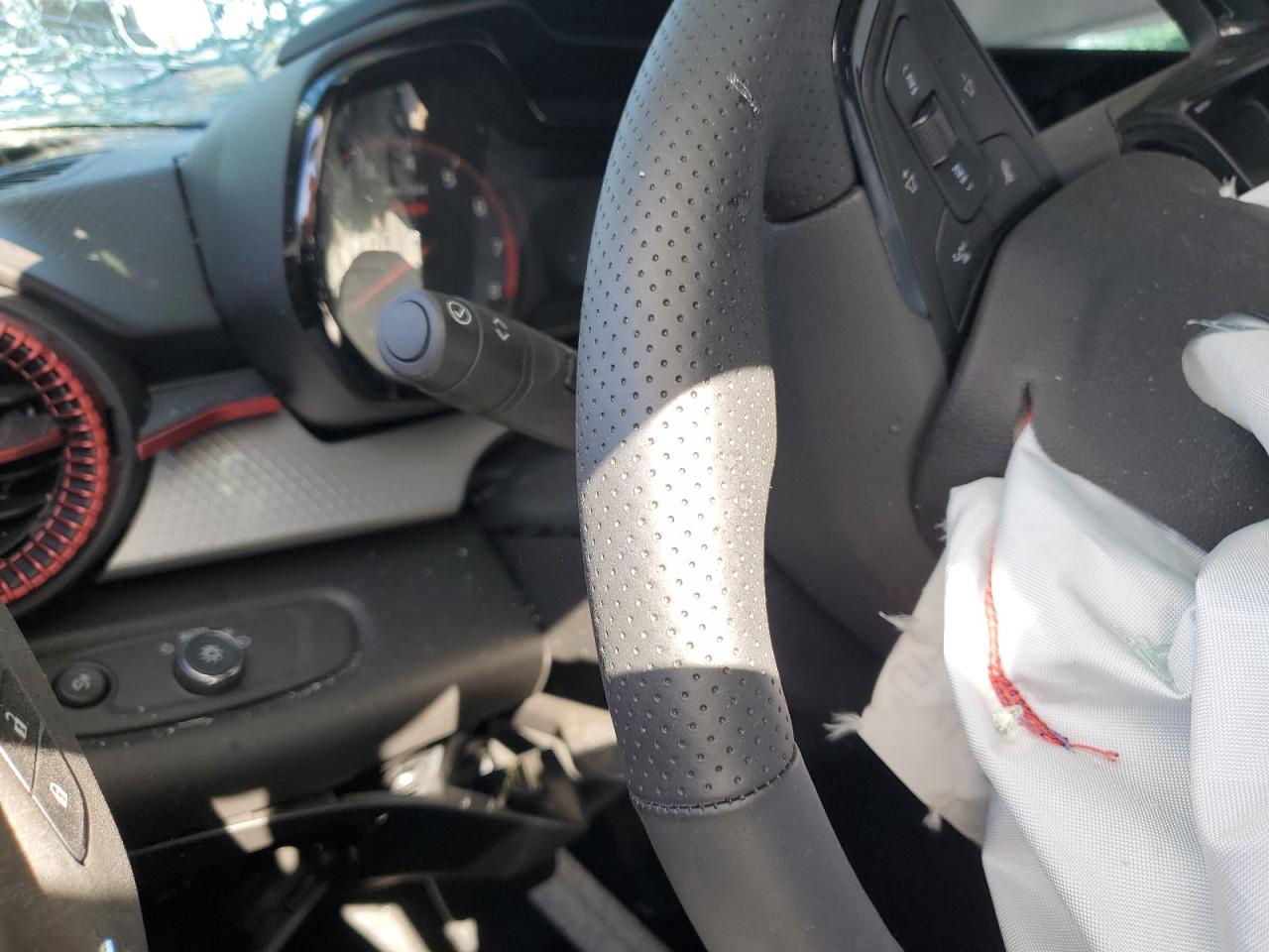 2025 Chevrolet Trax 1Rs VIN: KL77LGEP0SC319157 Lot: 83751905