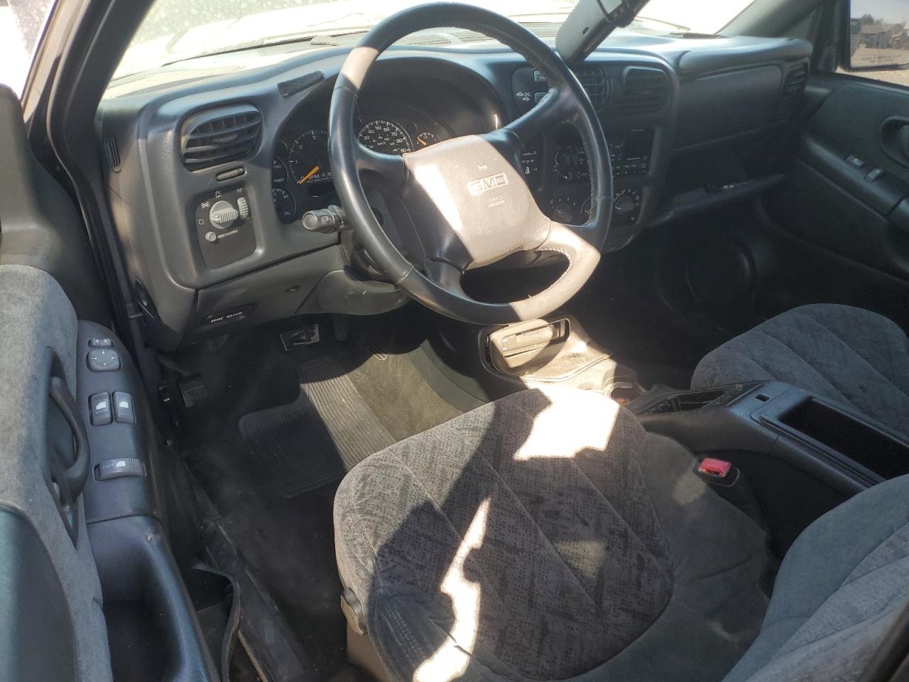 2000 GMC Sonoma VIN: 1GTCT19W0Y8158756 Lot: 81821275