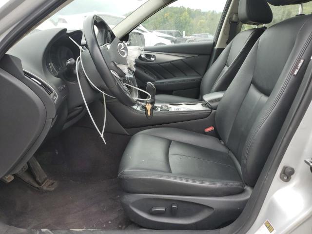  INFINITI Q50 2019 Srebrny