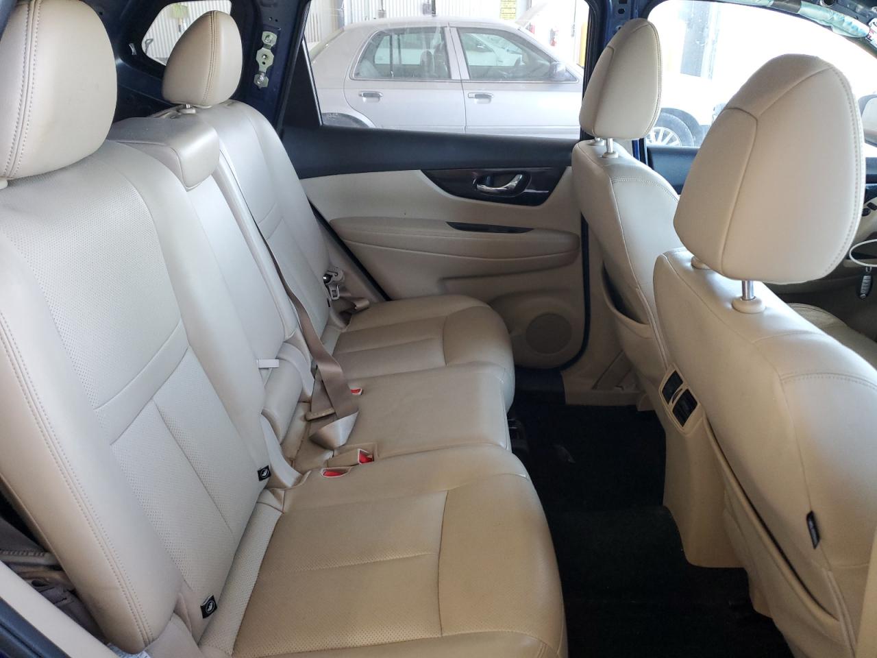 2017 Nissan Rogue S VIN: JN8AT2MV4HW016308 Lot: 83971045