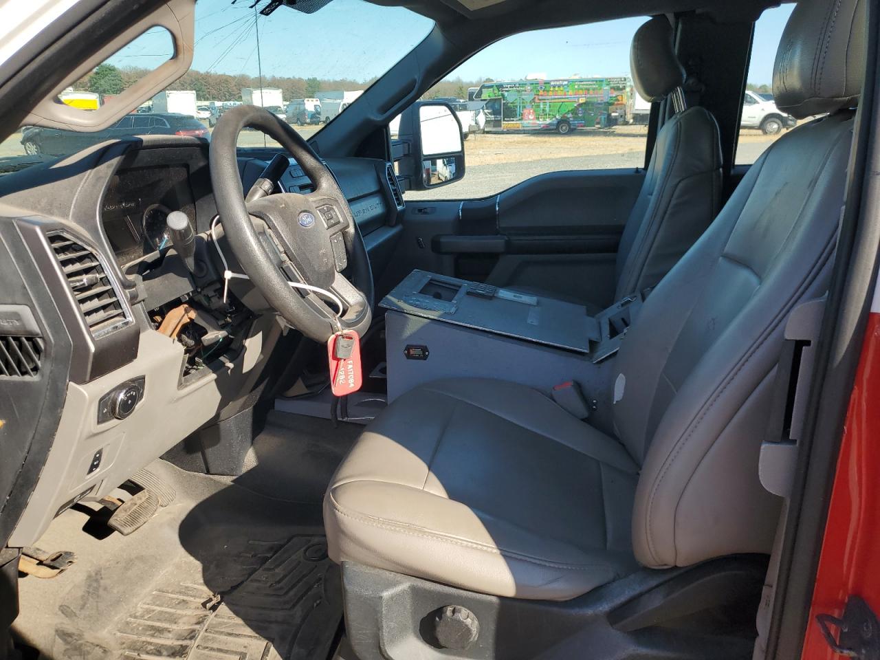 2017 Ford F550 Super Duty VIN: 1FD0X5HT3HEC91210 Lot: 81649565