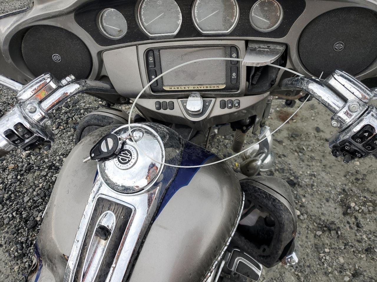 2017 Harley-Davidson Flhtkse Cvo Limited VIN: 1HD1TEF10HB956666 Lot: 70700835