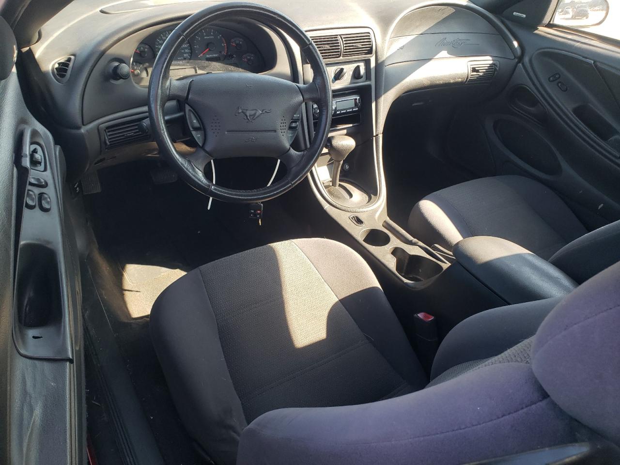 2004 Ford Mustang VIN: 1FAFP40674F205826 Lot: 81870525