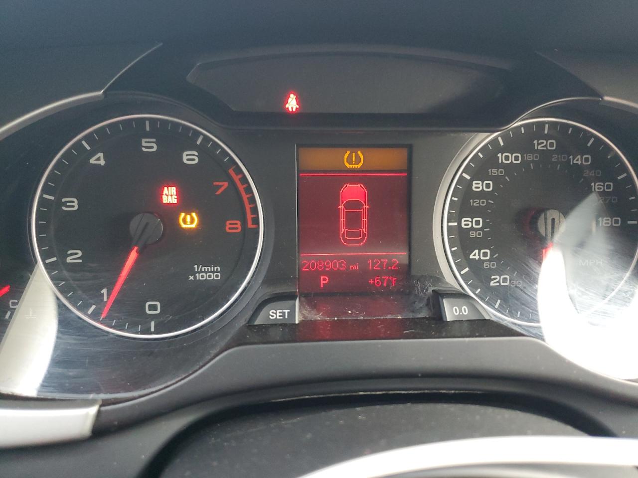 2011 Audi A4 Premium Plus VIN: WAUEFAFLXBN037989 Lot: 81317795