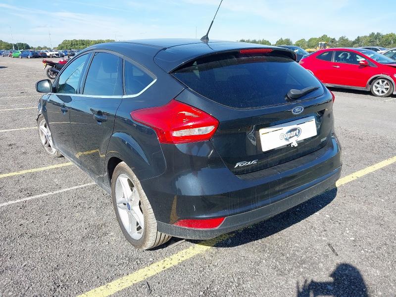 2015 FORD FOCUS ZETEC 