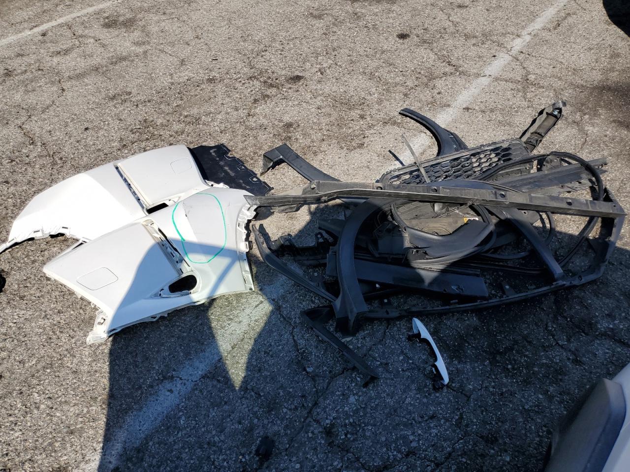 2019 Lexus Ux 200 VIN: JTHY3JBHXK2002136 Lot: 70274545