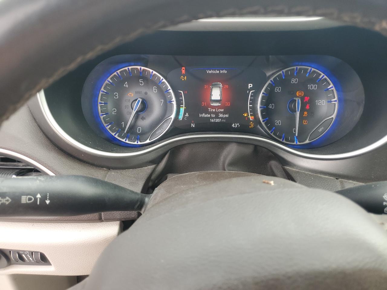 2018 Chrysler Pacifica Touring L VIN: 2C4RC1BG7JR233511 Lot: 71950245