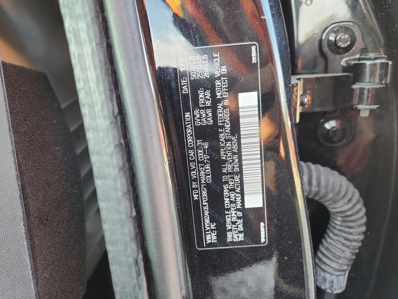 2018 Volvo S90 T5 Momentum VIN: LVY982AK8JP038671 Lot: 83830245