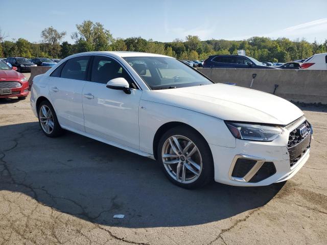  AUDI A4 2020 Белы