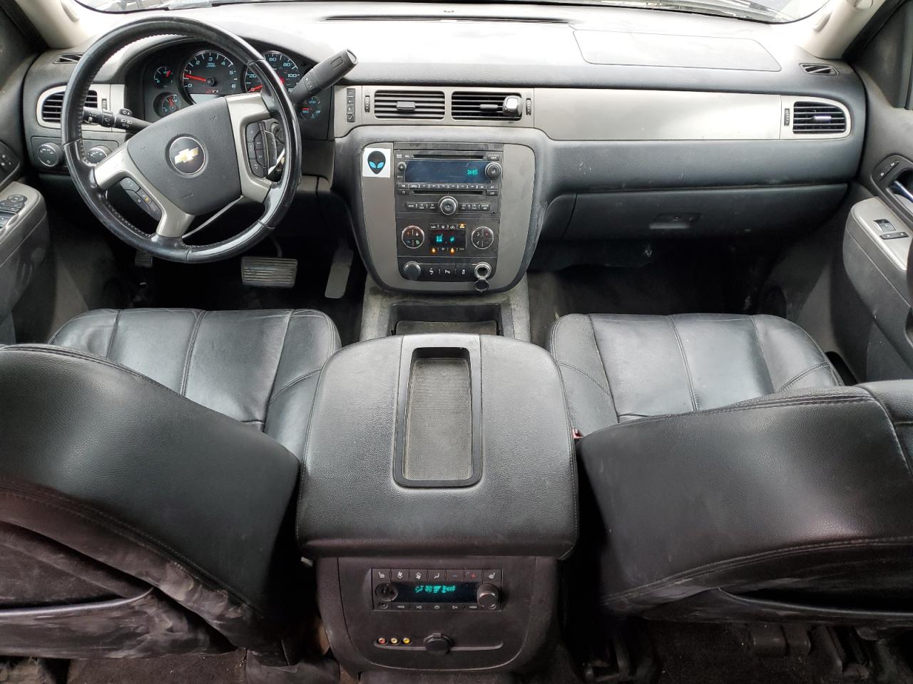 2013 Chevrolet Suburban K1500 Lt VIN: 1GNSKJE75DR101011 Lot: 81673255