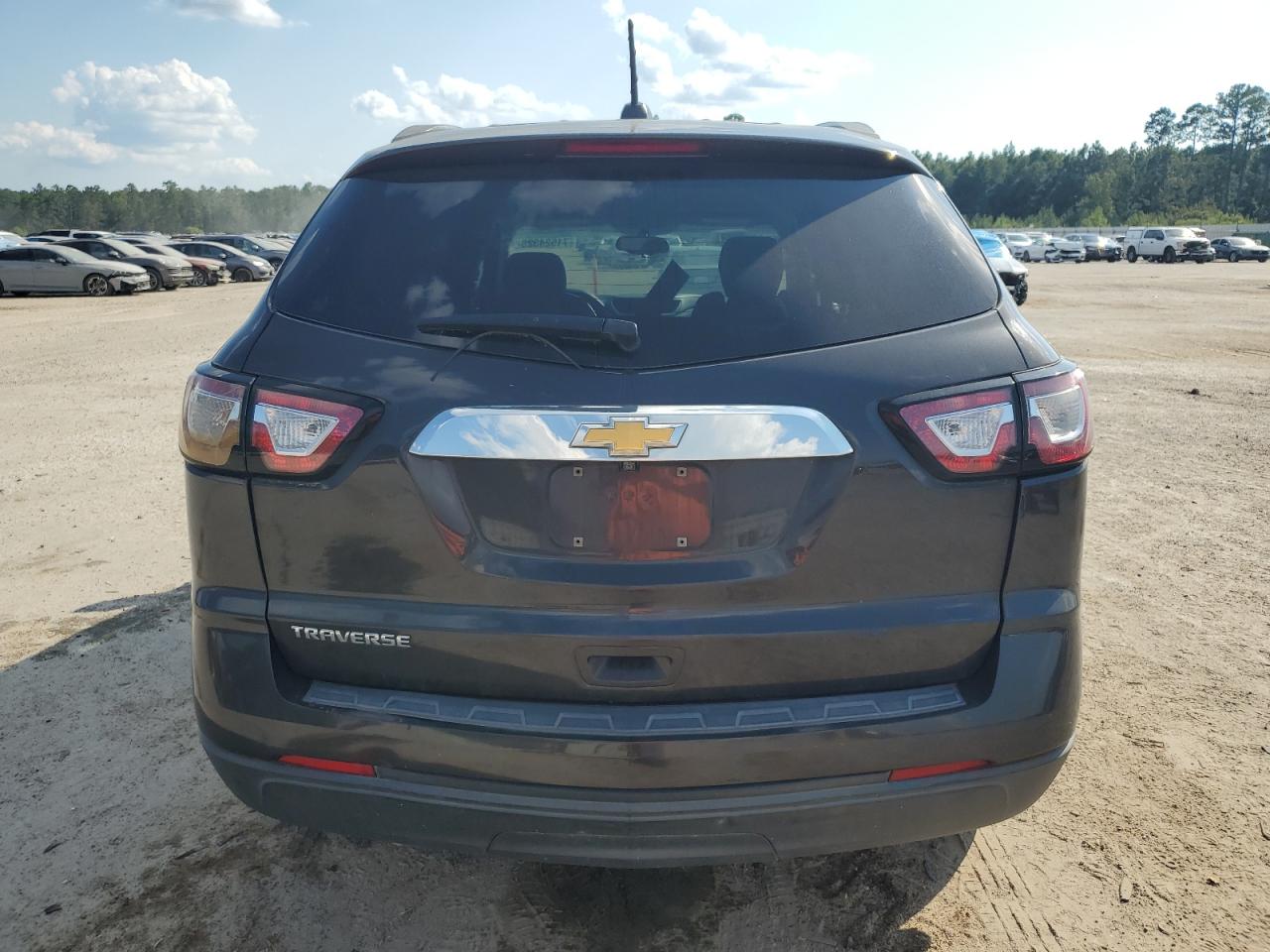 2017 Chevrolet Traverse Ls VIN: 1GNKRFED7HJ114071 Lot: 71524325