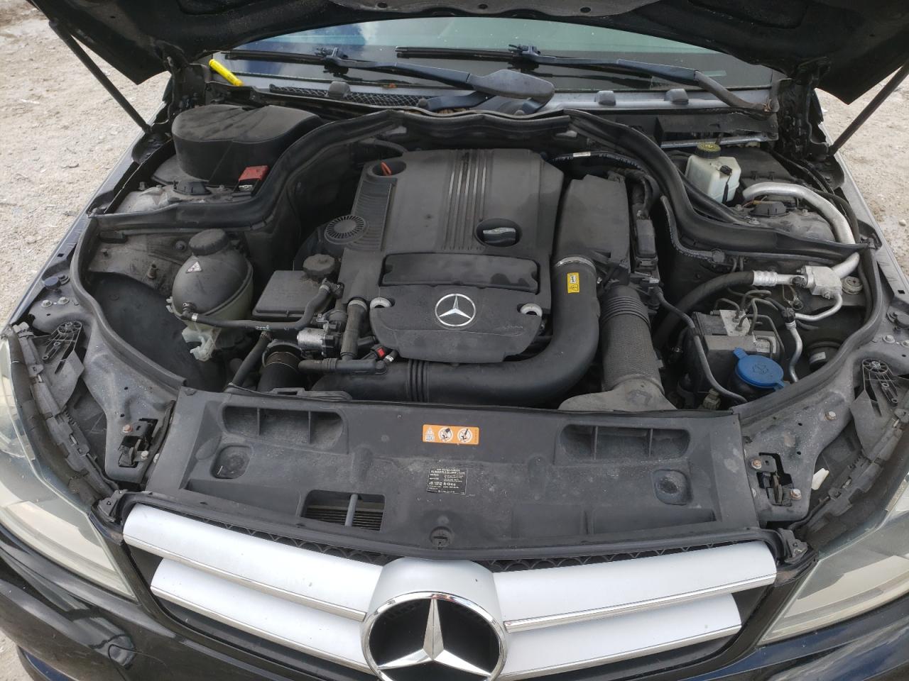 2012 Mercedes-Benz C 250 VIN: WDDGJ4HB4CF770038 Lot: 81602255