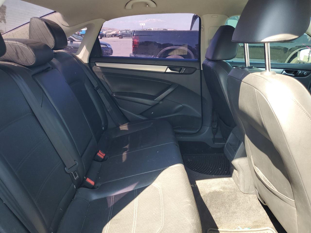 2014 Volkswagen Passat S VIN: 1VWAP7A32EC022764 Lot: 80294885