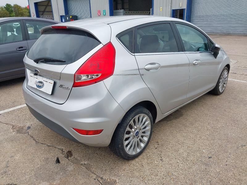 2011 FORD FIESTA TITANIUM TDCI 70 