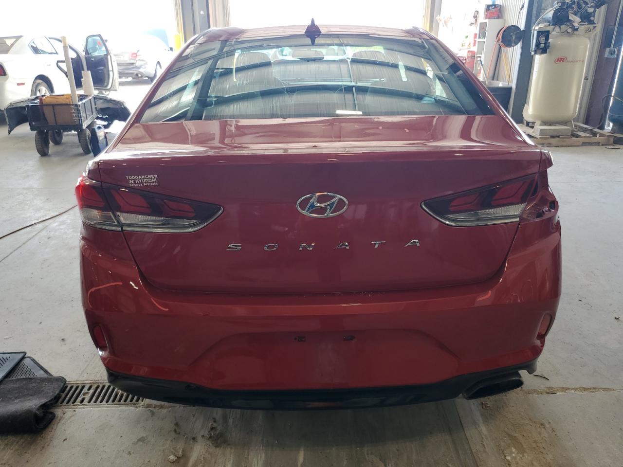 2018 Hyundai Sonata Sport VIN: 5NPE34AFXJH664656 Lot: 69954315