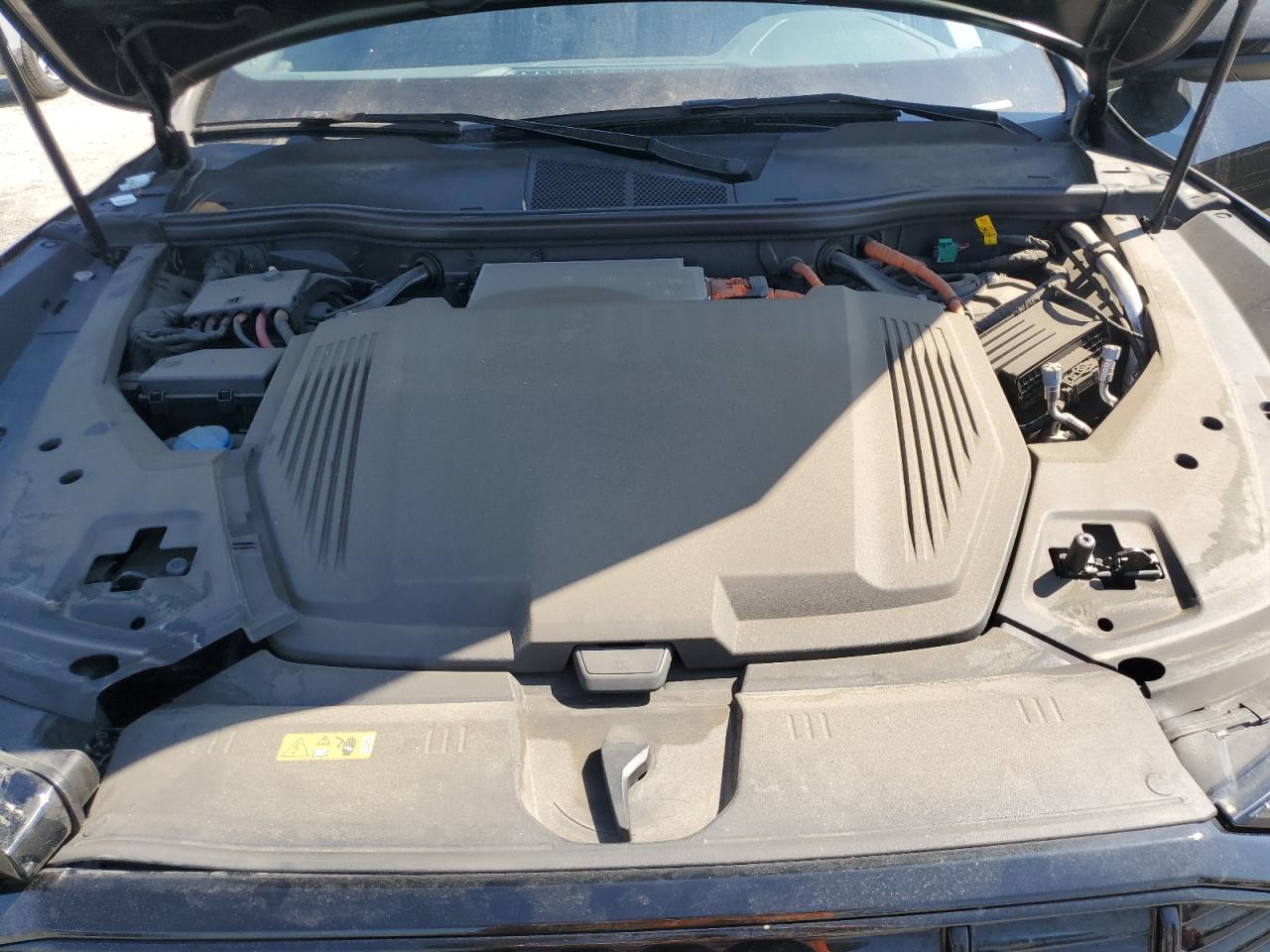 2023 Audi E-Tron Sportback Premium Plus VIN: WA12AAGE1PB025589 Lot: 81343175