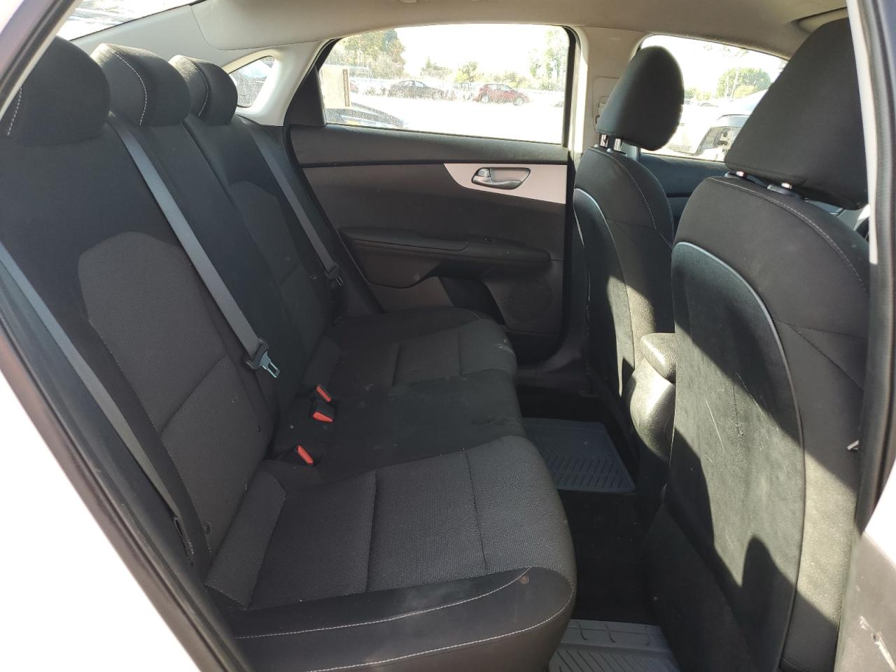 2024 Kia Forte Lx VIN: 3KPF24AD0RE773228 Lot: 70104705