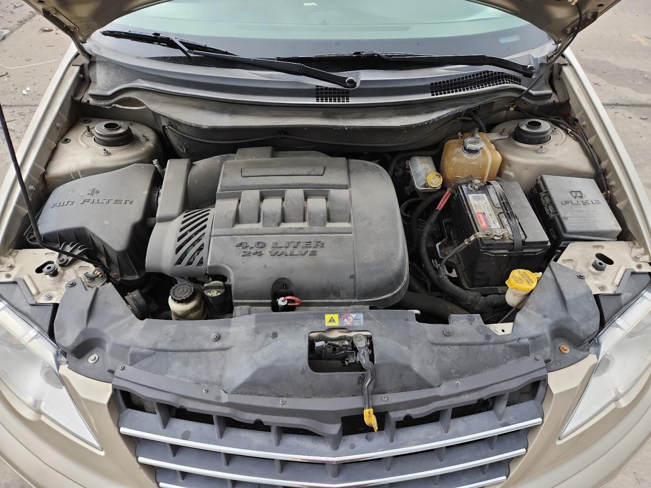 2008 Chrysler Pacifica Touring VIN: 2A8GM68X18R605145 Lot: 81165445