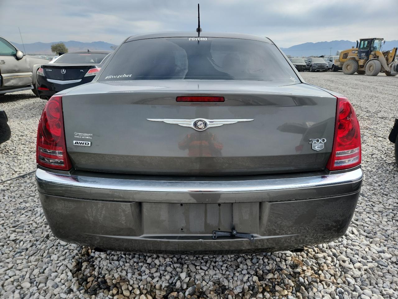 2008 Chrysler 300C VIN: 2C3KK63H08H281168 Lot: 81598725