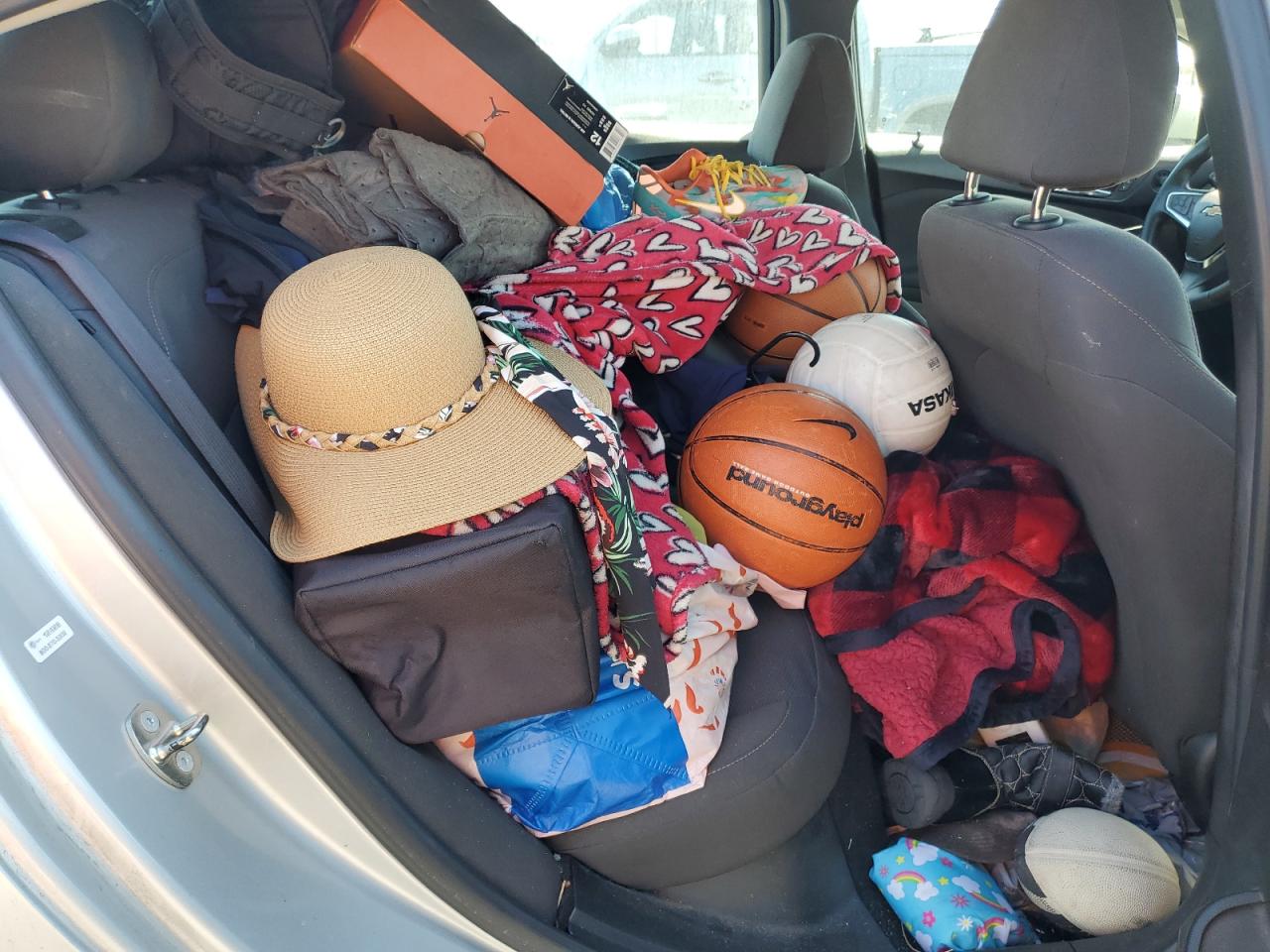 2019 Chevrolet Cruze Ls VIN: 1G1BC5SMXK7152125 Lot: 81520115