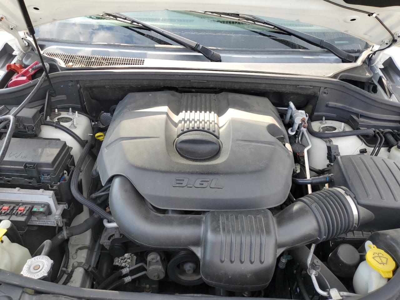 2011 Jeep Grand Cherokee Laredo VIN: 1J4RR4GG2BC617838 Lot: 72069035