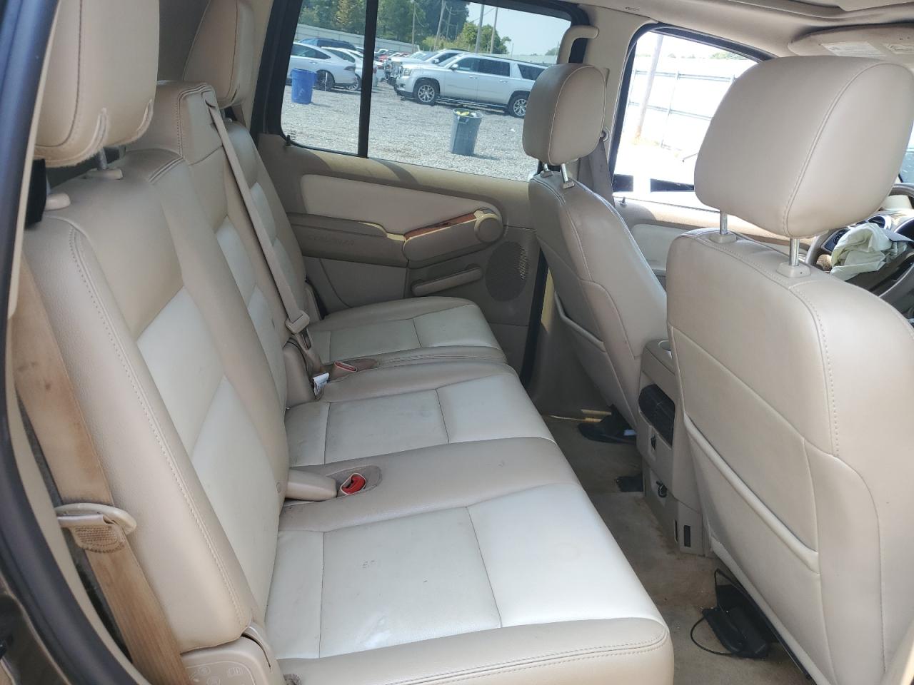 2008 Ford Explorer Eddie Bauer VIN: 1FMEU64E58UA14236 Lot: 81101775