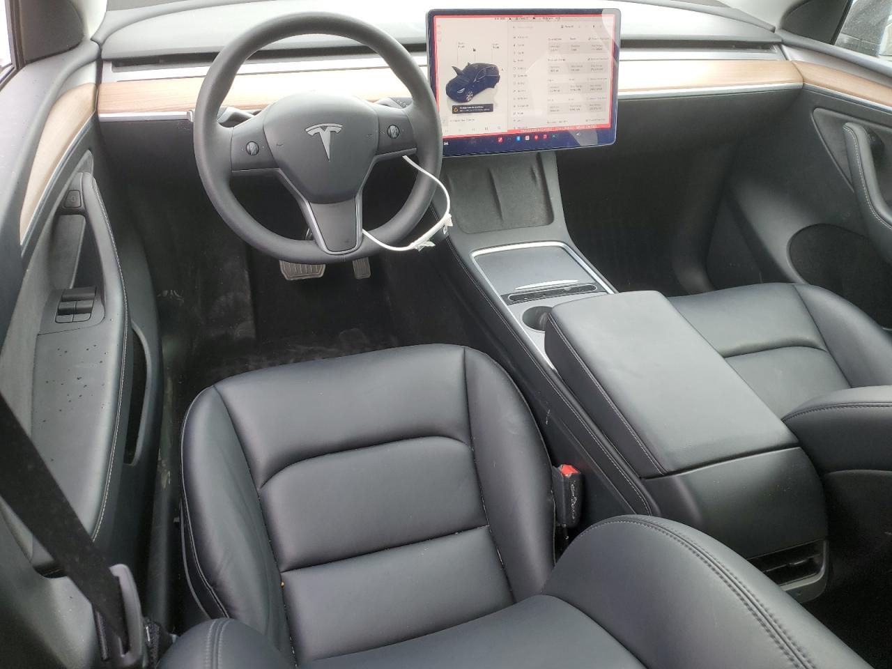 2024 Tesla Model Y VIN: 7SAYGDED6RF044250 Lot: 80654185
