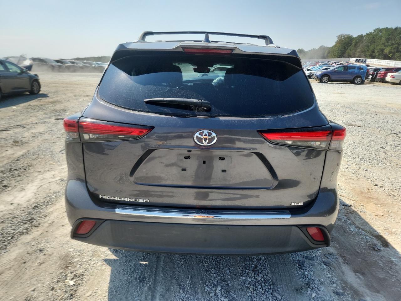 2022 Toyota Highlander Xle VIN: 5TDHZRAH6NS136865 Lot: 81066105