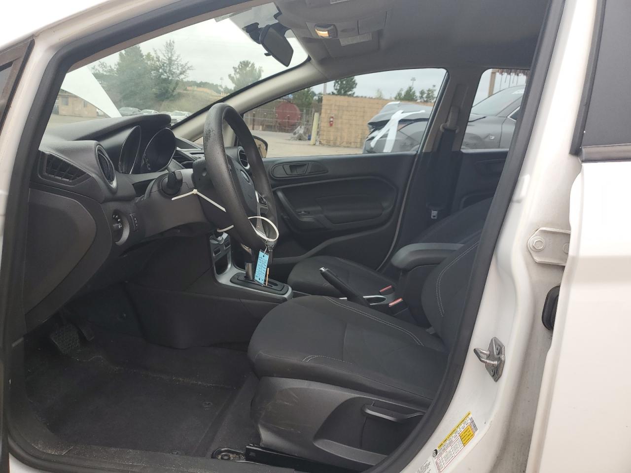 2018 Ford Fiesta Se VIN: 3FADP4EJ1JM105852 Lot: 84450055