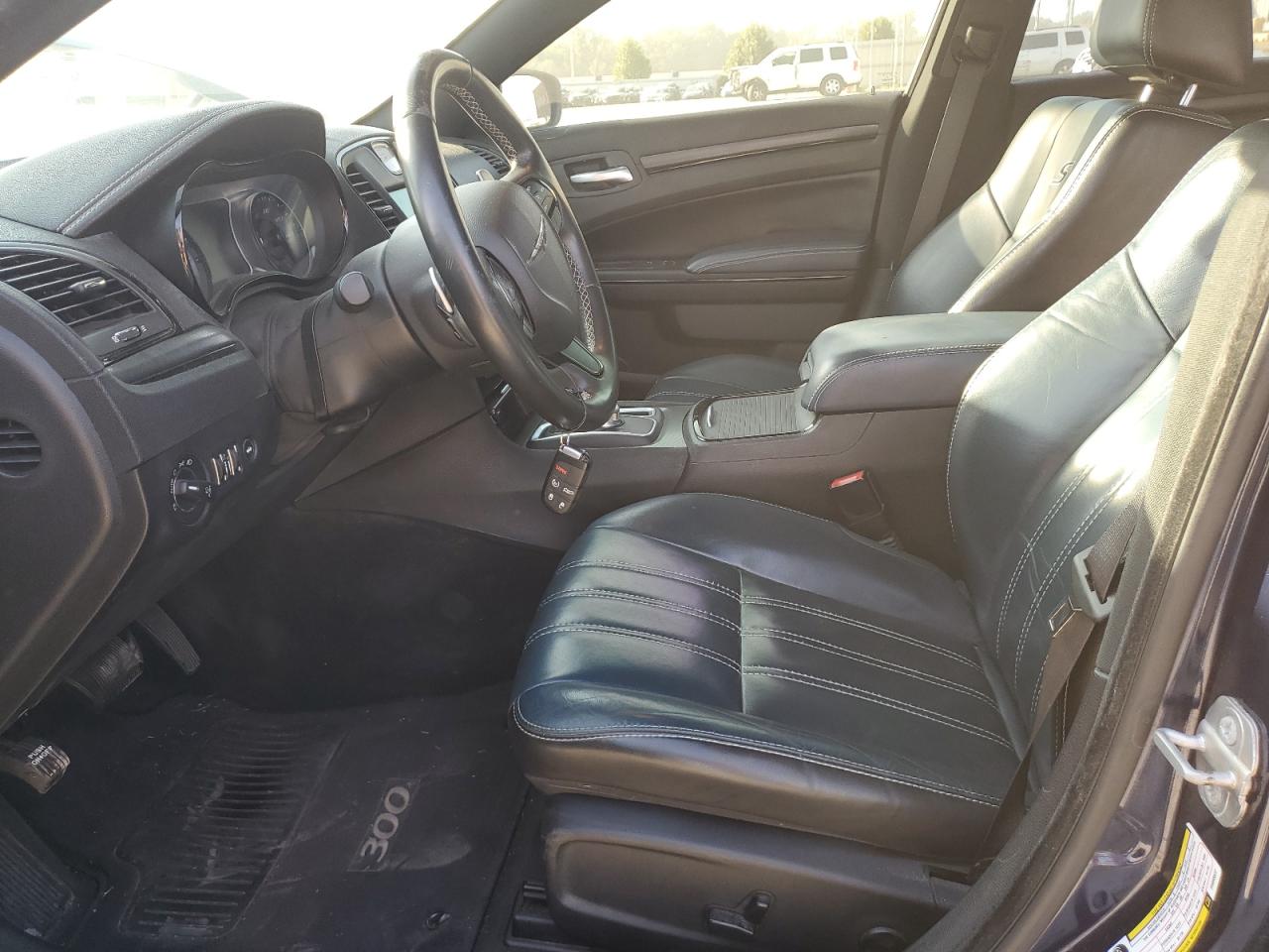 2015 Chrysler 300 S VIN: 2C3CCAGG0FH883037 Lot: 84225255