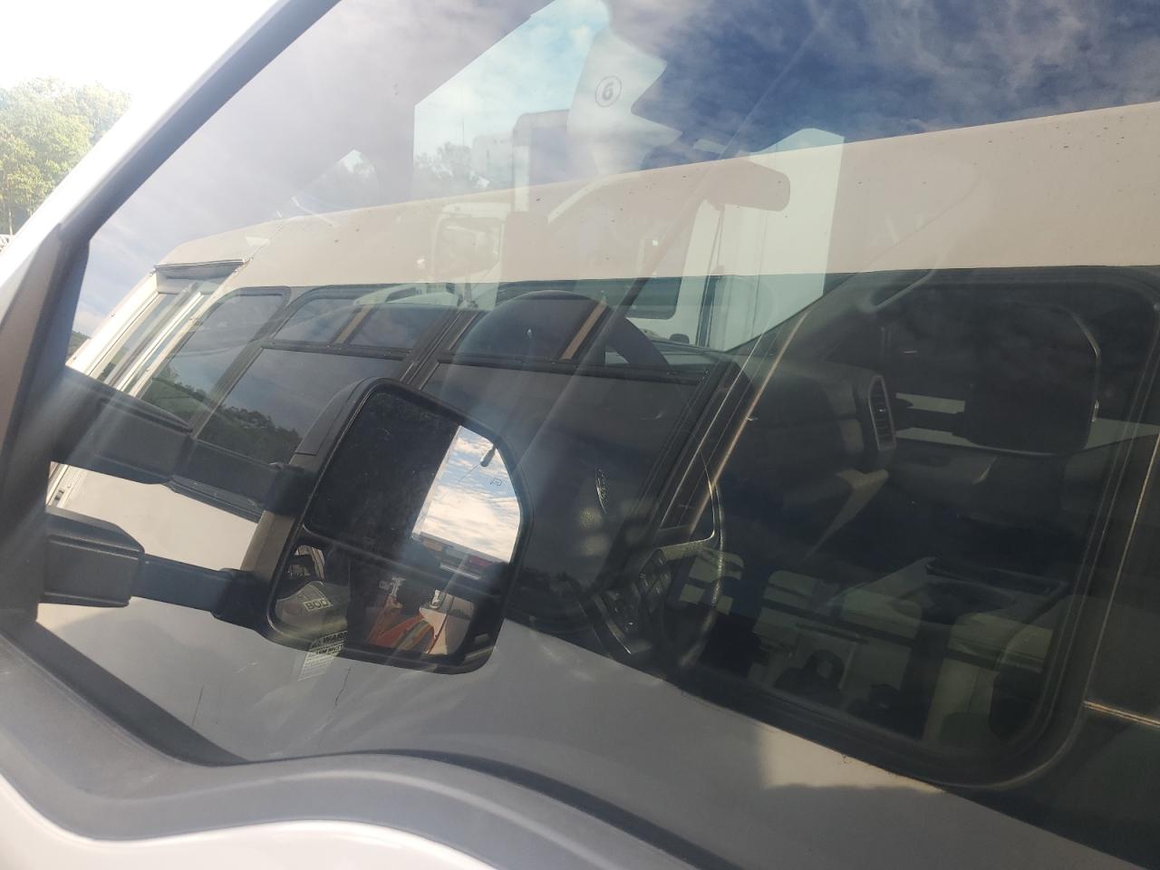 2021 Ford F550 Super Duty VIN: 1FDUF5HT0MDA00649 Lot: 83829415