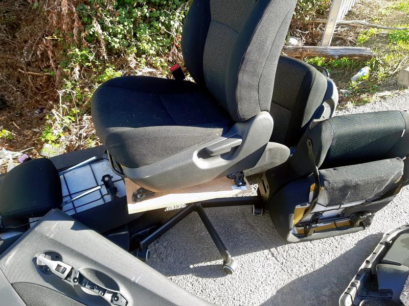 2011 TOYOTA AURIS SR VALVEMATIC 