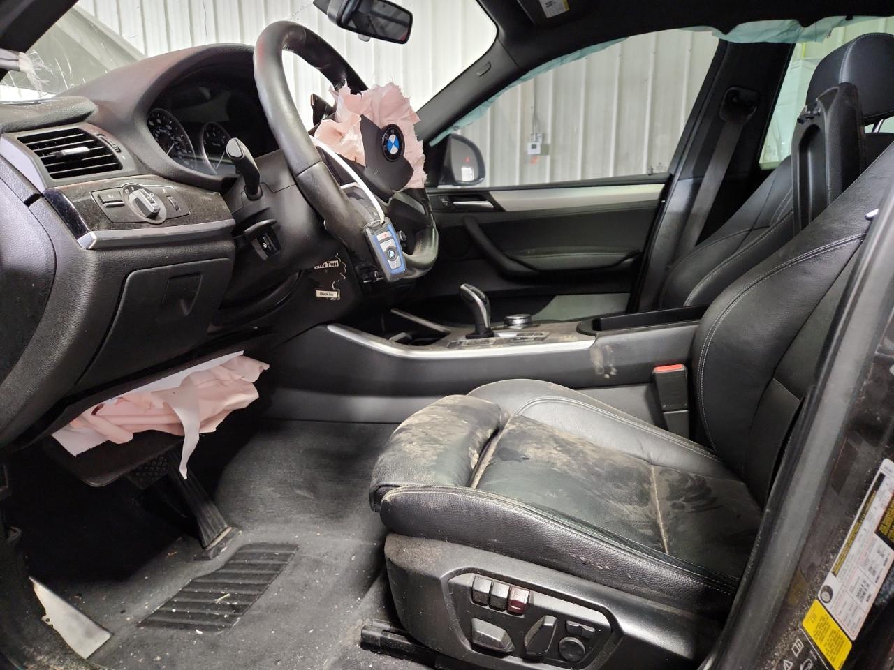 Фото: 5UXXW3C50J0T82021