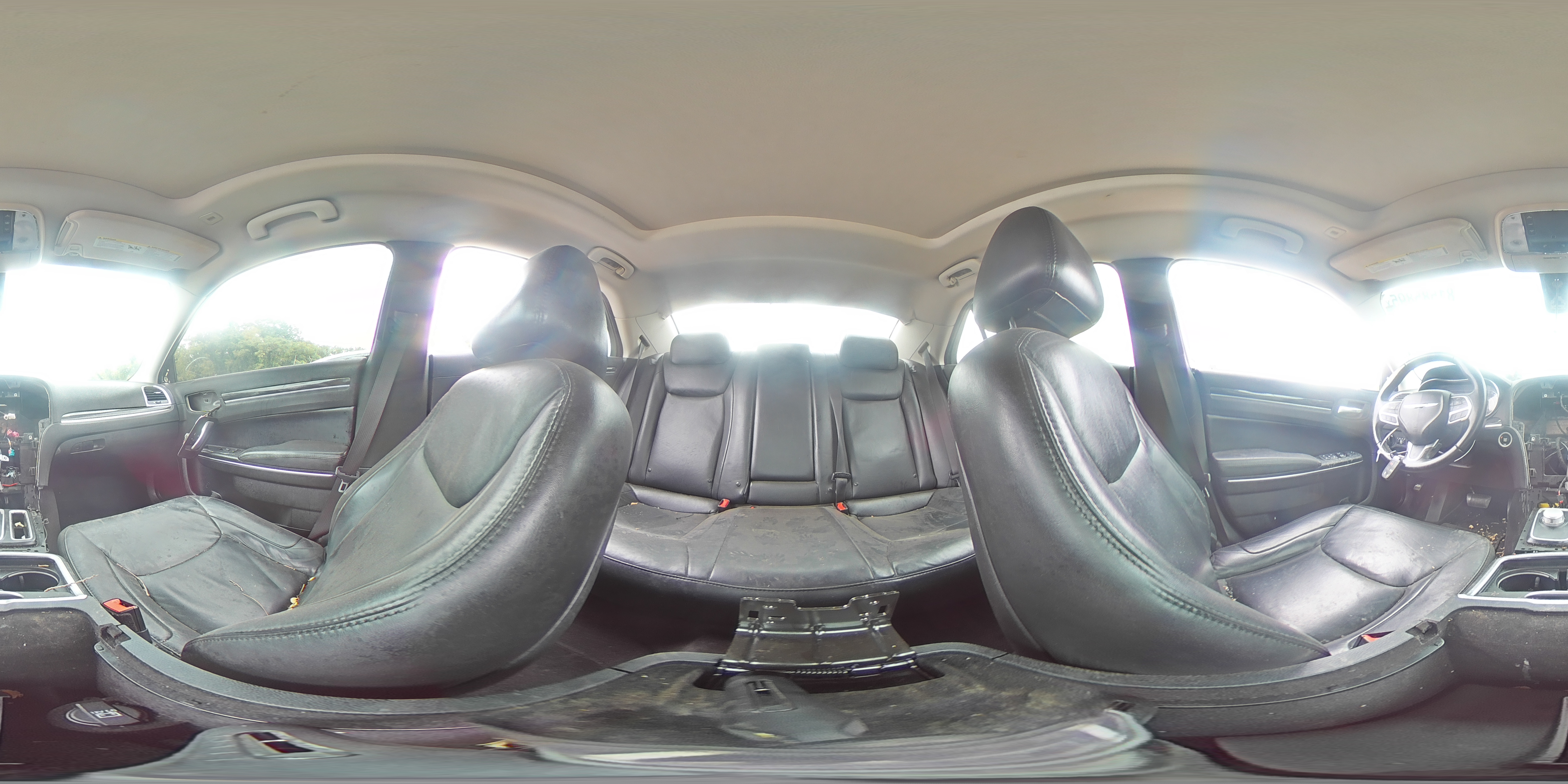 2017 Chrysler 300 Limited VIN: 2C3CCAAG7HH593678 Lot: 81585895