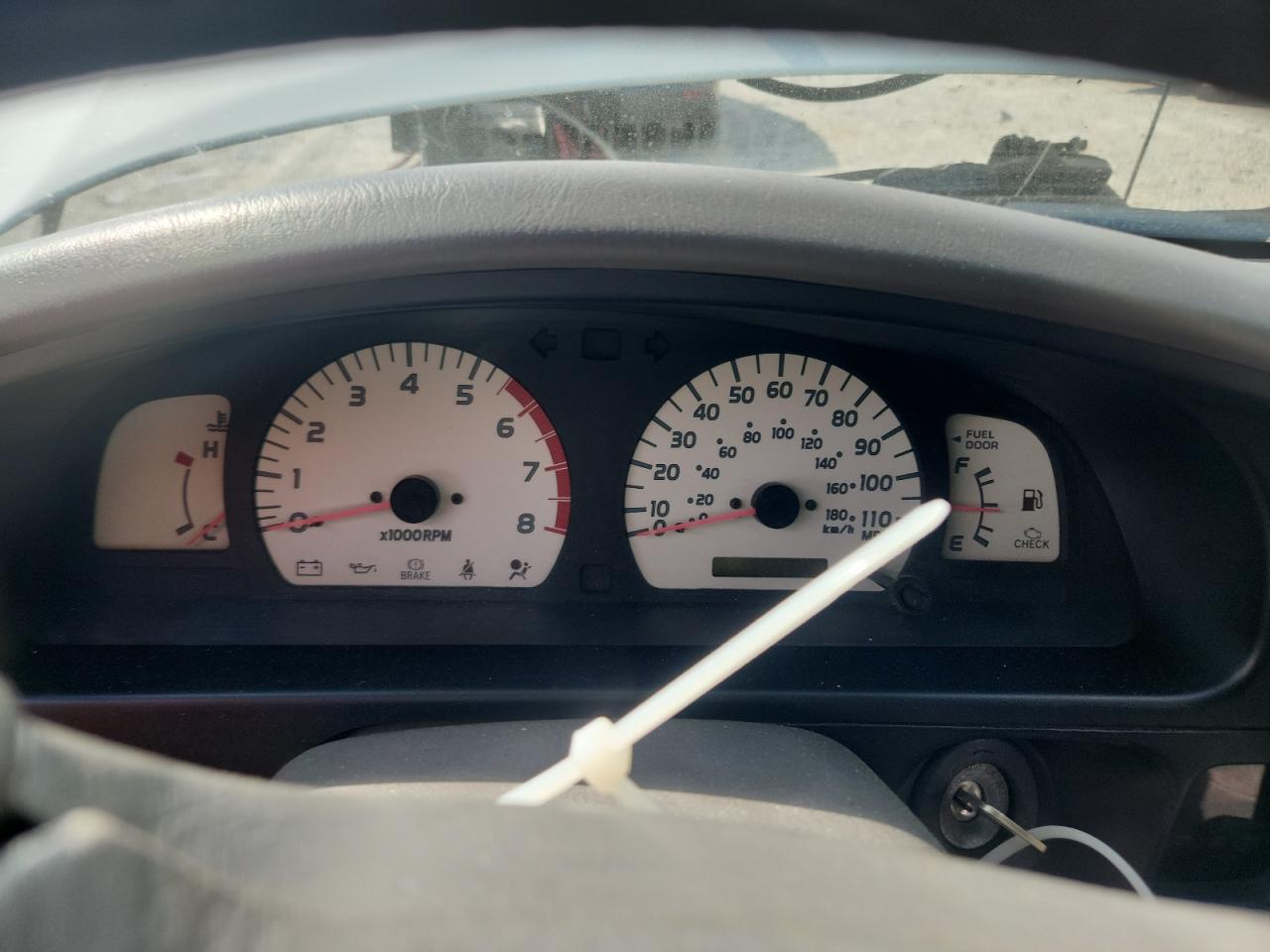 2004 Toyota Tacoma Xtracab Prerunner VIN: 5TESN92N24Z395019 Lot: 82034555