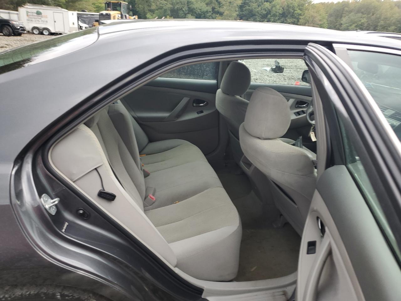 2008 Toyota Camry Ce VIN: 4T1BE46K28U745701 Lot: 81584155