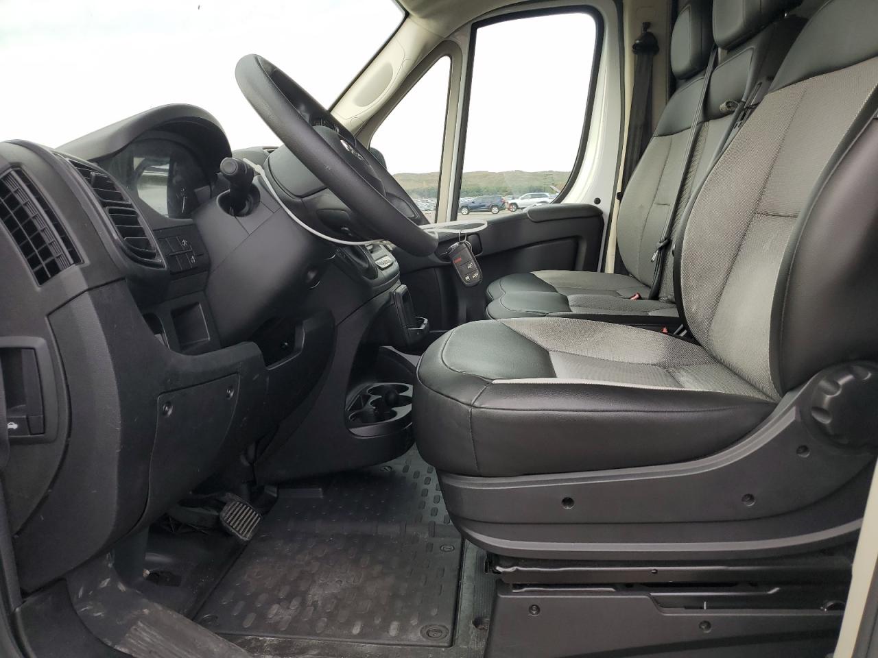 2022 Ram Promaster 1500 1500 High VIN: 3C6LRVBG3NE102022 Lot: 81624175