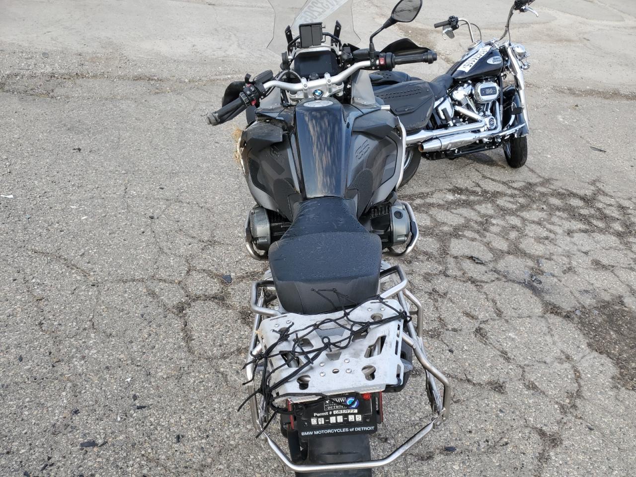 2018 BMW R1200 Gs Adventure VIN: WB10A1204JZ968130 Lot: 81132205