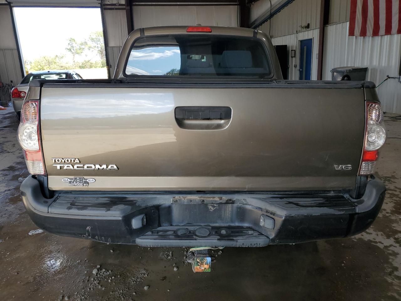 2010 Toyota Tacoma Double Cab VIN: 5TELU4EN7AZ718840 Lot: 72064695