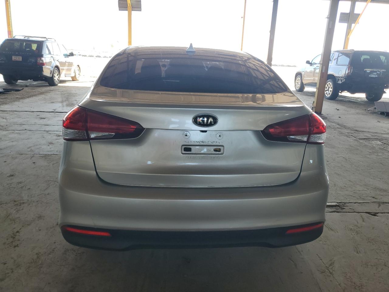 2018 Kia Forte Lx VIN: 3KPFK4A70JE272452 Lot: 84782545