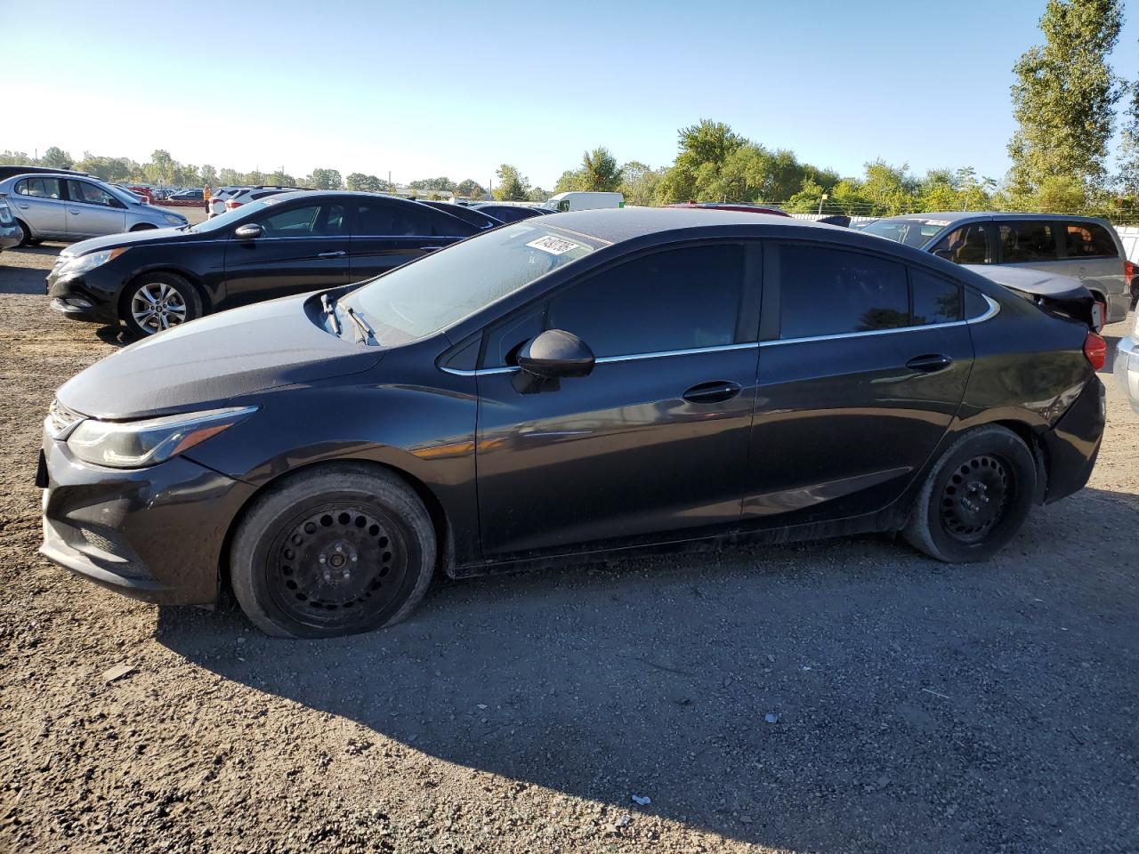 2017 Chevrolet Cruze Lt charcoal null gas 1G1BE5SM1H7124779 photo #1