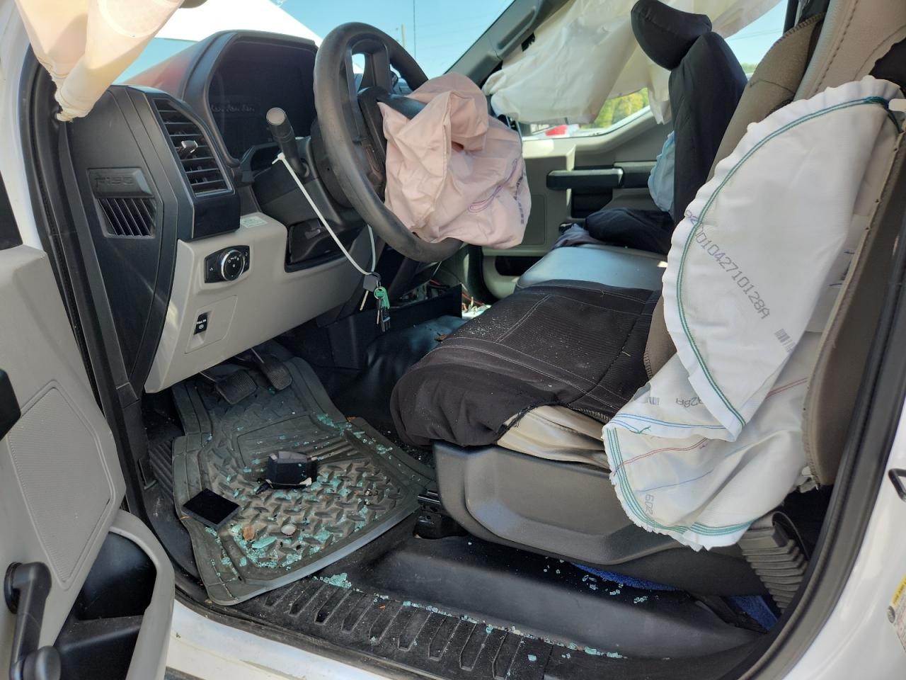 2016 Ford F150 VIN: 1FTMF1C84GKD58207 Lot: 81502235