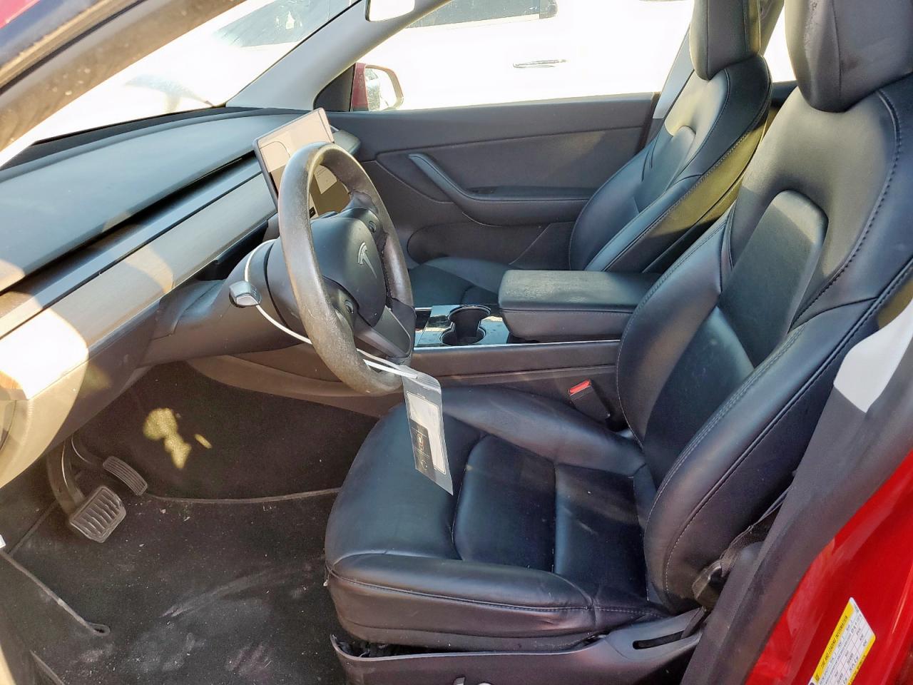 2021 Tesla Model Y VIN: 5YJYGDED5MF118330 Lot: 84453915