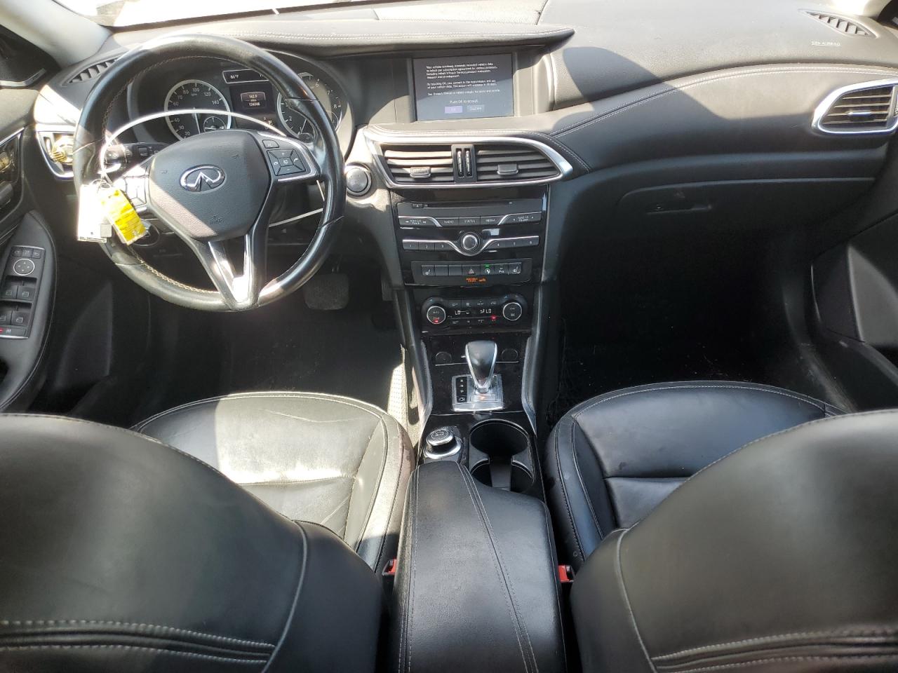 2017 Infiniti Qx30 Base VIN: SJKCH5CP8HA017899 Lot: 70829475